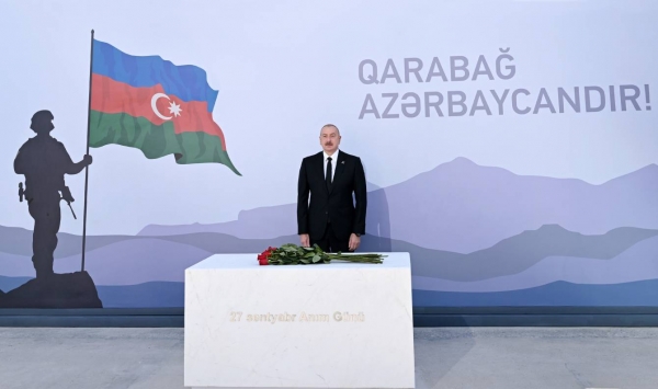 Ilham Aliyev visited Victory Park