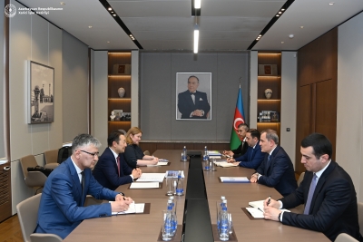 Jeyhun Bayramov meets with CICA’s Secretary General
