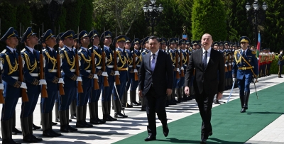 Ильхам Алиев встретил Президента Кыргызстана Садыра Жапарова