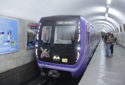 Baku metro&#039;s operating hours extended by two hours