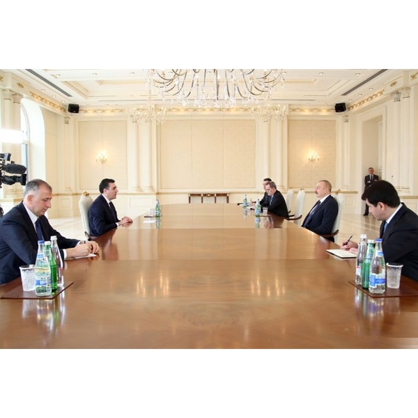 Глава МИД Грузии находится с визитом в Баку