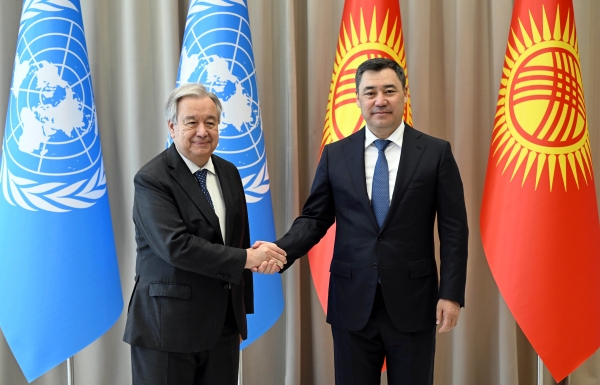 The President of Kyrgyzstan meets with the UN Secretary-General