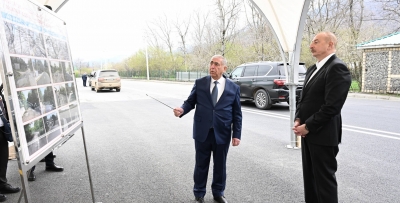 Ilham Aliyev attends opening of Boyuk Pirali- Kichik Pirali-Khirkhatala-Jighatelli-Hamzali highway
