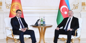 Состоялась встреча президентов Азербайджана и Кыргызстана в узком составе