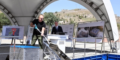 Ilham Aliyev laid foundation stone for administrative building in city of Kalbajar