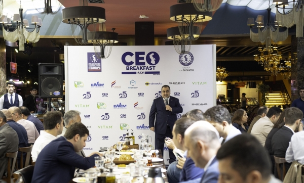 CEO Breakfast təşkil edilib