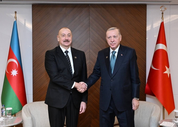 Ilham Aliyev met with Turkish President Recep Tayyip Erdogan in Bishkek