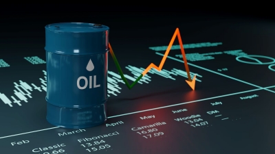 Oil price edge up in world markets