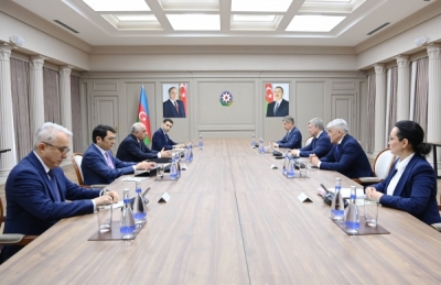 Prime Minister Ali Asadov meets with the governor of Ulyanovsk region