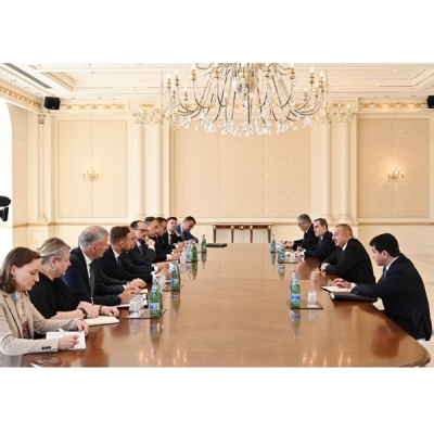 Ильхам Алиев принял европейскую делегацию