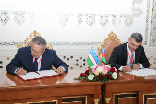 ЦБ Азербайджана и Узбекистана подписали Меморандум о взаимопонимании