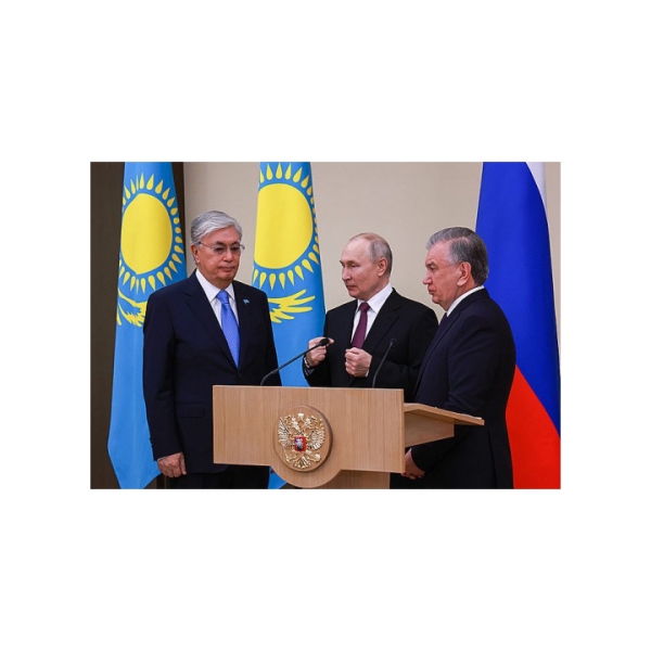 Президенты России, Узбекистана и Казахстана дали старт поставкам российского газа в Узбекистан