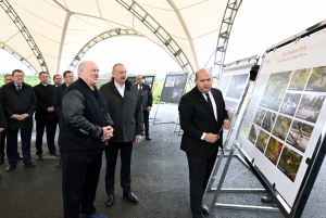 Azərbaycan və Belarus prezidentləri Füzuli şəhərinin dağıdılmış yerlərinə baxıb və şəhərin Baş planı ilə tanış olublar