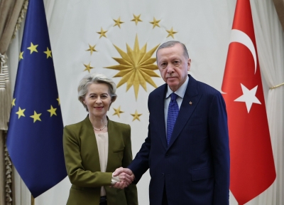 Erdogan receives European Commission President