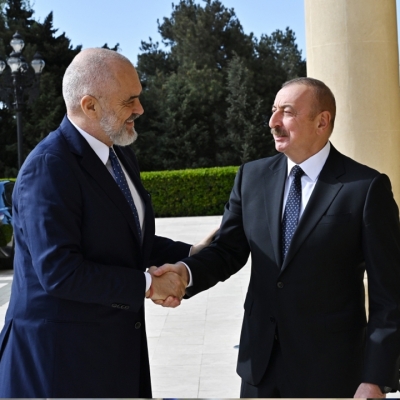Премьер-министр Албании  с рабочим визитом в Баку