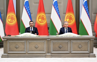 Президент Кыргызстана провел переговоры с Президентом Узбекистана
