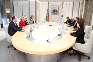 SOCAR-ın prezidenti “ExxonMobil” Korporasiyasının qlobal kəşfiyyat və yeni layihələr üzrə vitse-prezidenti ilə görüşüb