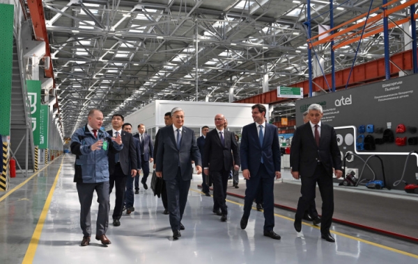 Kassym-Jomart Tokayev visits household appliances production company